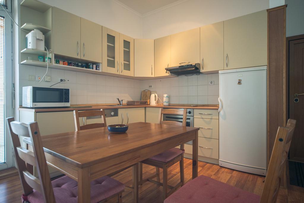 Apartment Kruna Center Подгорица Екстериор снимка